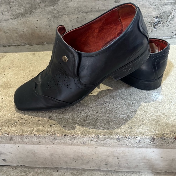 Ben Sherman good used condition in size11 black - Picture 1 of 5